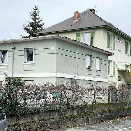 Apartment Hockey Chambery